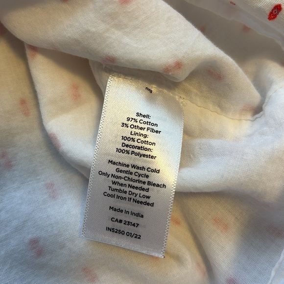 Talbots Women's Petite Eyelet Sleeve Top White and Red Size MP - Picture 7 of 7